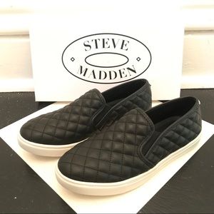 NEW Steve Madden Size 9 Slip-on Sneakers